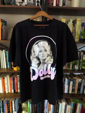 Dolly Nashville graphic band Tshirt 2XL XXL